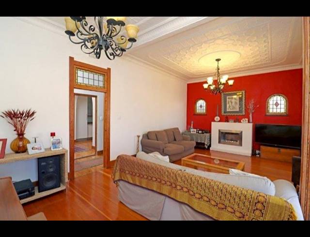 4 BEDROOM HOUSE FOR SALE IN KENSINGTON